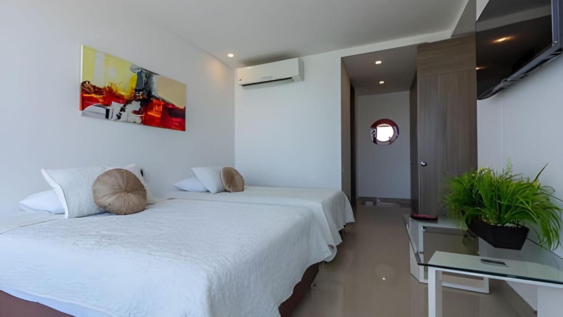 Awesome Oceanfront “morros City” 29th Floor 2r/3br Apartment