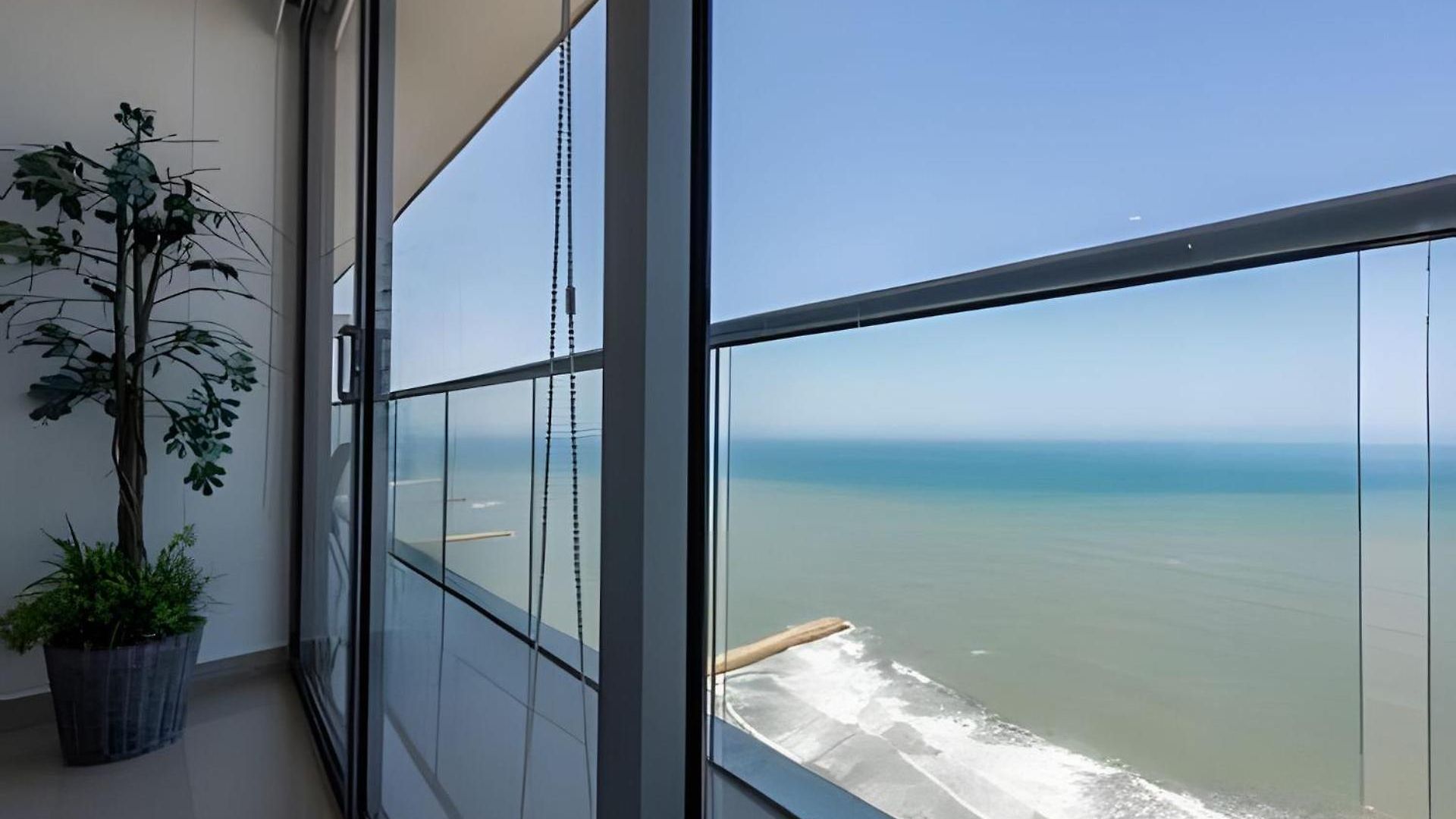Awesome Oceanfront “morros City” 29th Floor 2r/3br Cartagena