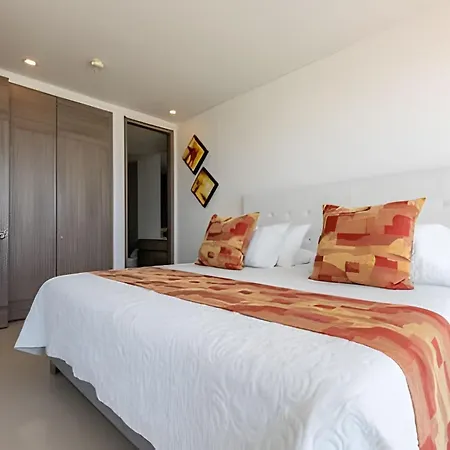 Apartment Awesome Oceanfront “morros City” 29th Floor 2r/3br *